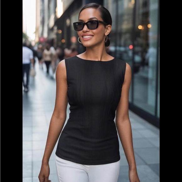 Gucci Tops - Gucci Sleeveless Stretch Silk Knit Top SZ XS Woman’s Tank Shirt Black Waterfall